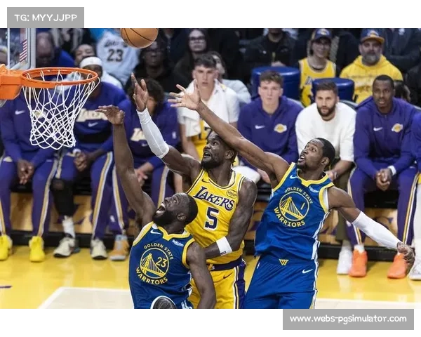 里夫斯伤停四周湖人火力减,替补下降30%影响轮换 里夫斯伤停四周湖人火力减,替补下降30%影响轮换